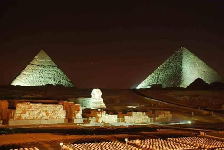 Khufu Pyramids *
