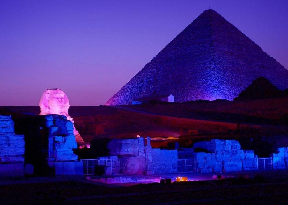 Khufu Pyramids *