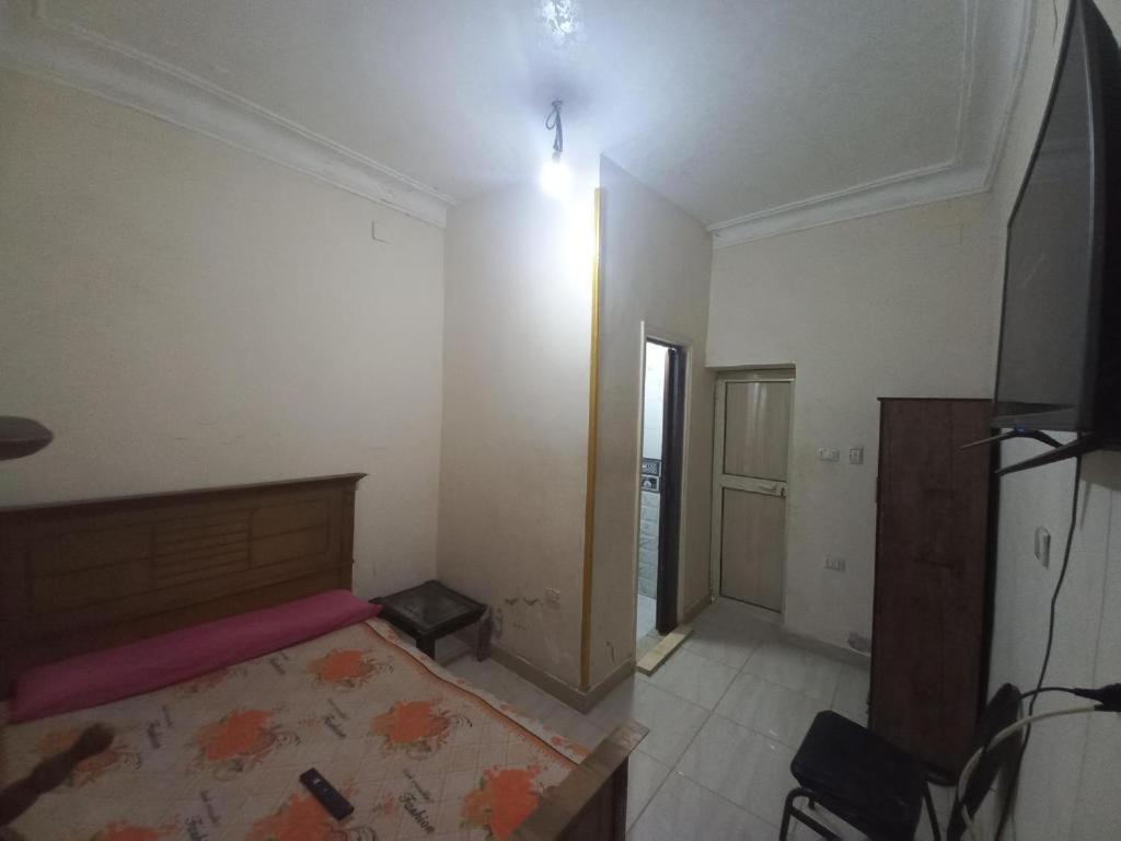 Khufu Pyramids Apartment